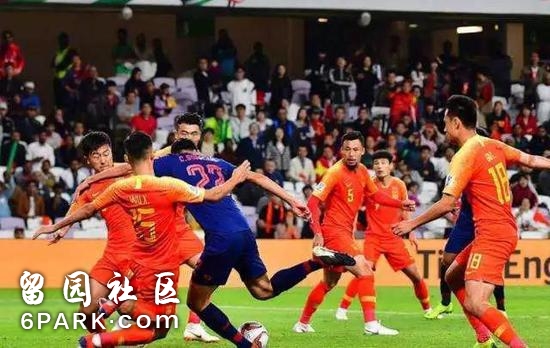  中国队2-1逆转击败泰国队